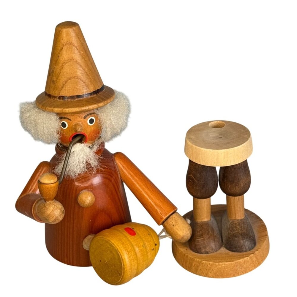 GDR Era German Erzgebirge Smoker Beekeeper Seiffener Volkskunst 7 1/2" - Picture 7 of 7